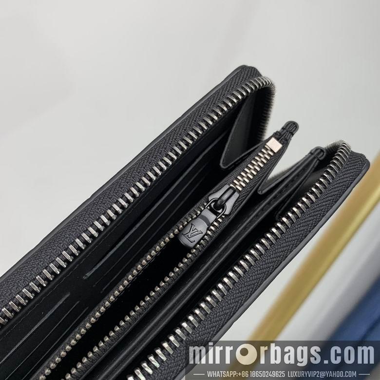 LV Replica Bags M60017 19x10 bl