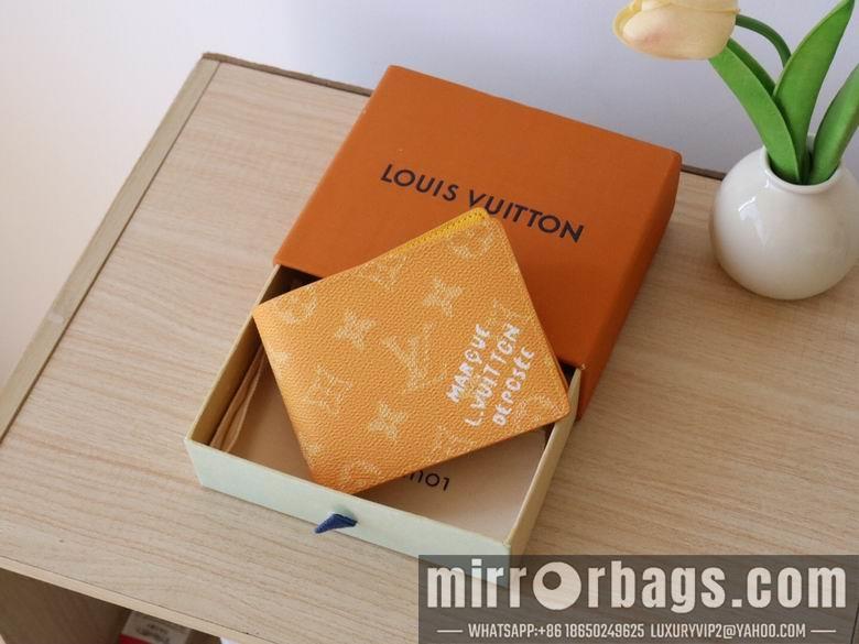 LV Replica Bags M12866 11X9X2cm