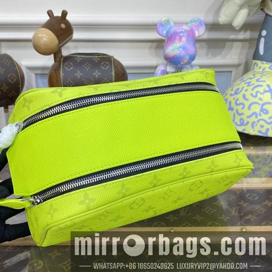 LV Replica Bags Dopp Kit M10144 28x15x16.5cm gf