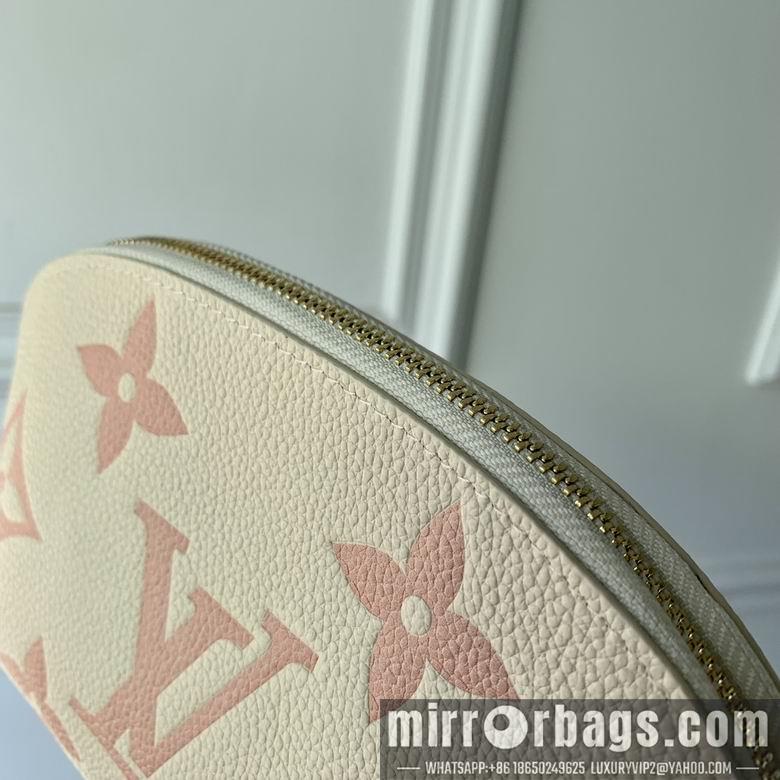 LV Replica Bags M45915 17x12x6cm gf