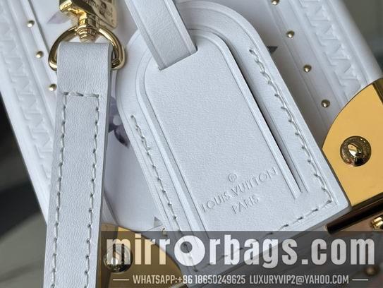LV Replica Bags the Camera Box M10077 16x13x7.5cm gf