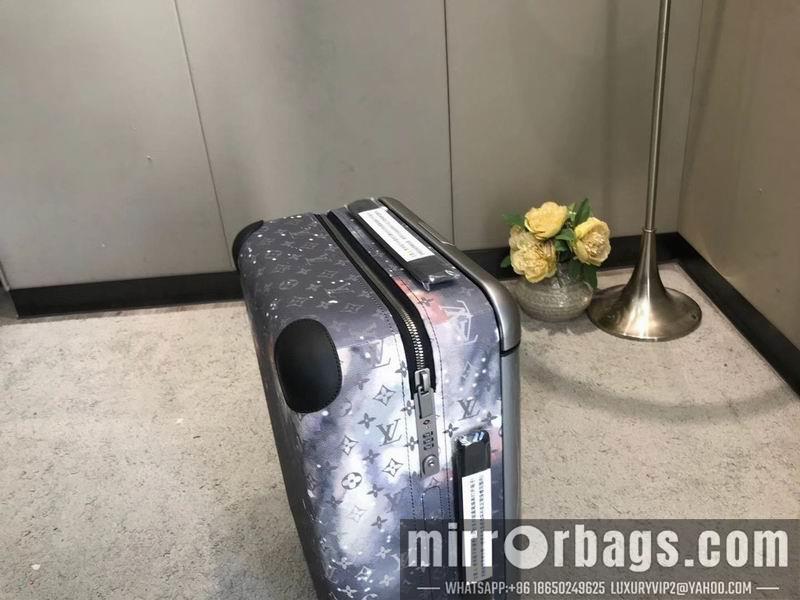 LV Replica Bags LV Horizon 35x23x55cm Qs