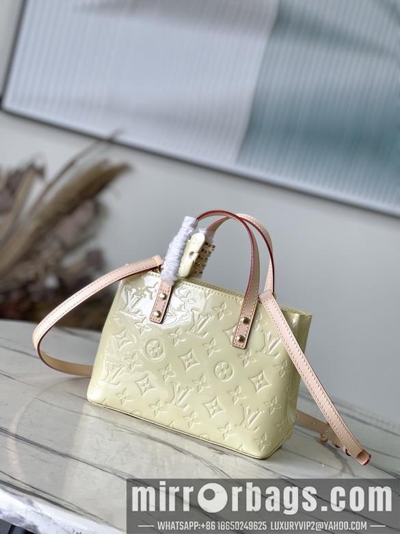 LV Replica Bags Reade M24144 22x16.5x11cm gf
