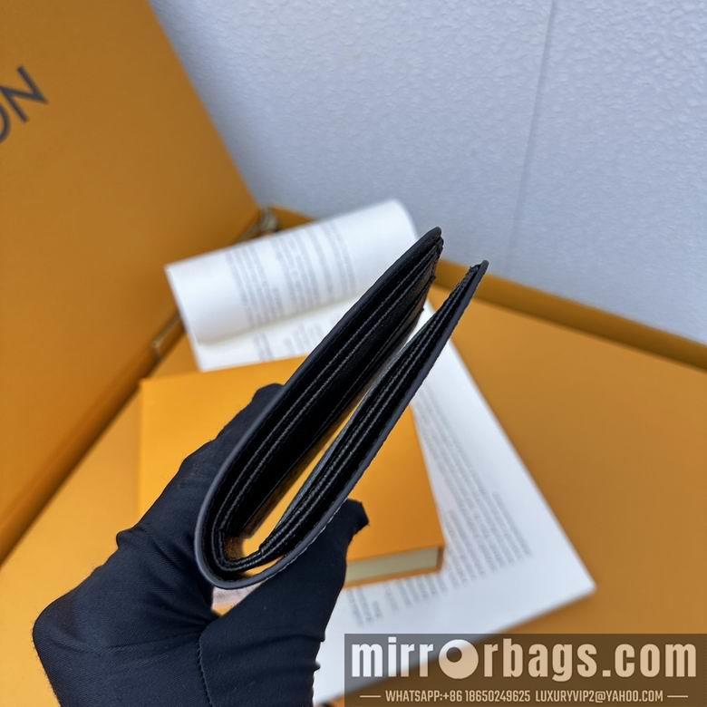 LV Replica Bags M60895 11.5X9X1.5cm