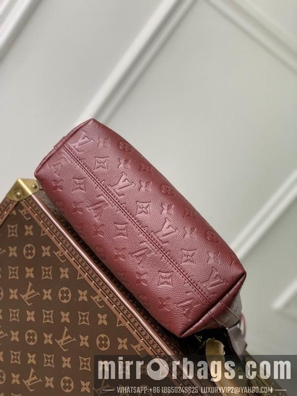 LV Replica Bags Sac Sport M46610 27x22x10.5cm gf1