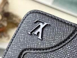 LV Replica Bags Flap M30807 28.3x18.3x4.3 cm gf
