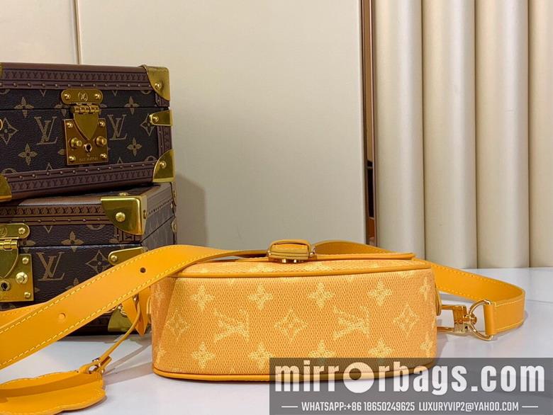 LV Replica Bags Montsouris m12694 17x7x20cm gf