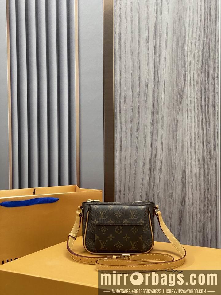 LV Replica Bags 豆腐包 M51165 17x13x9cm gf