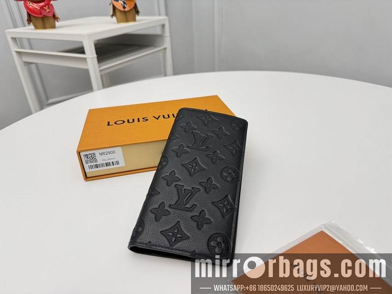 LV Replica Bags M62900 10X19X2cm