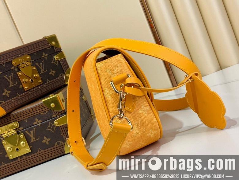 LV Replica Bags Montsouris m12694 17x7x20cm gf