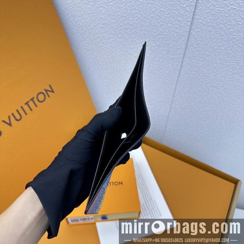 LV Replica Bags M60895 11.5X9X1.5cm