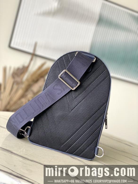LV Replica Bags Pilot M11601 20x30x4cm gf