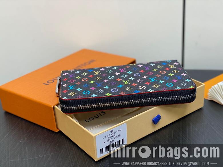 LV Replica Bags Zippy M13992 19.5x10.5x2.5cm gf