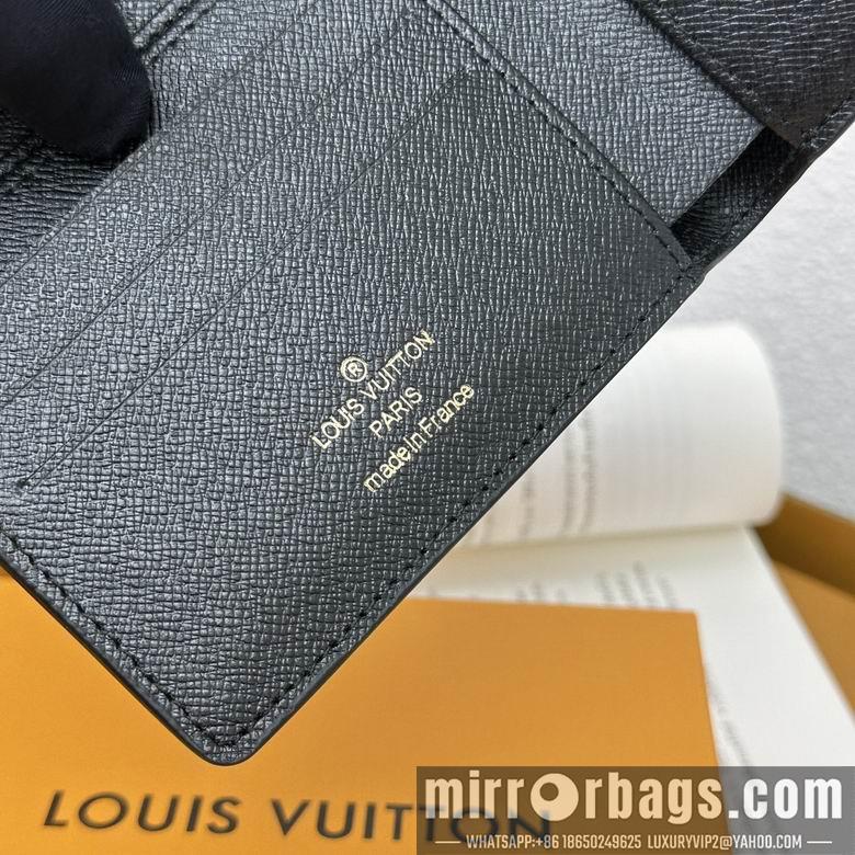 LV Replica Bags M60895 11.5X9X1.5cm