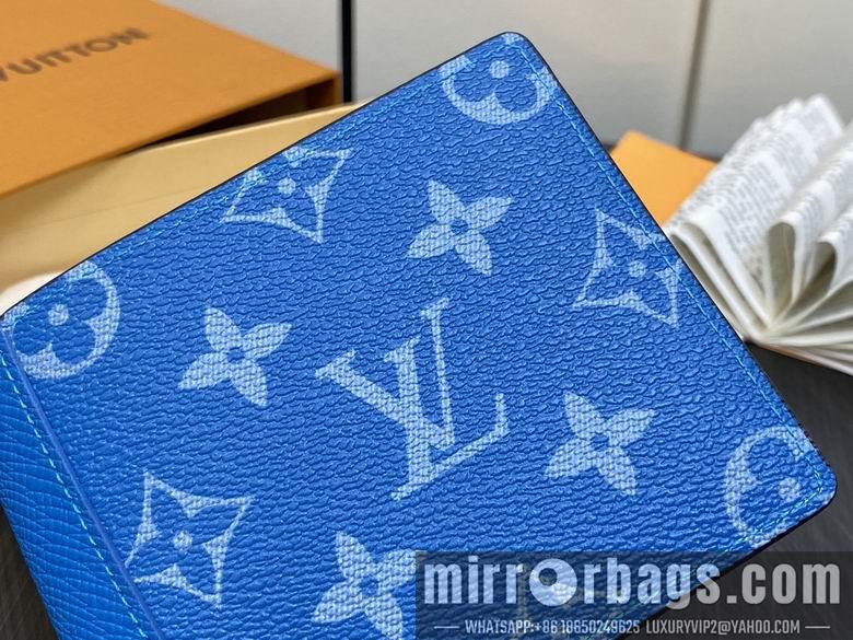 LV Replica Bags Multiple M30995 11.5x9x1.5cm gf