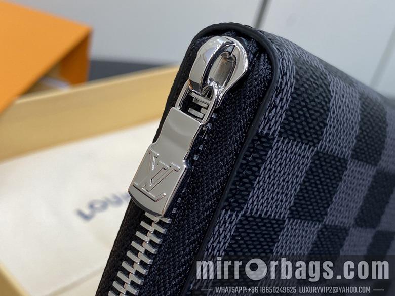 LV Replica Bags Zippy M11611 21x2.5x10cm gf1