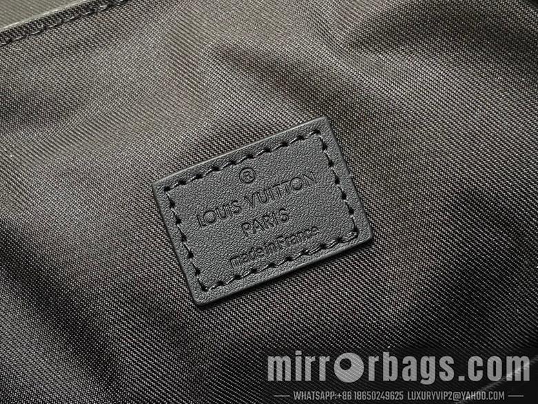LV Replica Bags Getaway M46792 29x50x15cm gf
