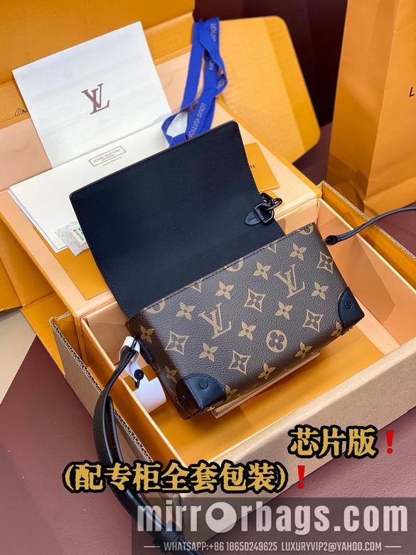 LV Replica Bags M83613 18X11X6.5cm