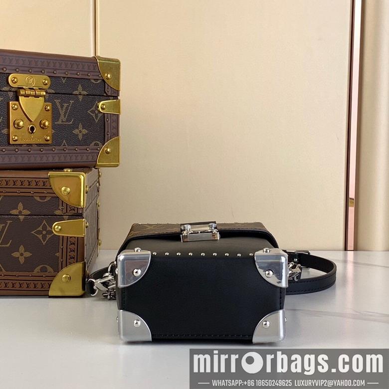 LV Replica Bags Camera Box M82465 12.5x17.6x6cm gf.