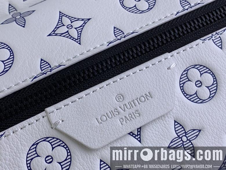 LV Replica Bags Discovery M24760 29x38x20cm gf