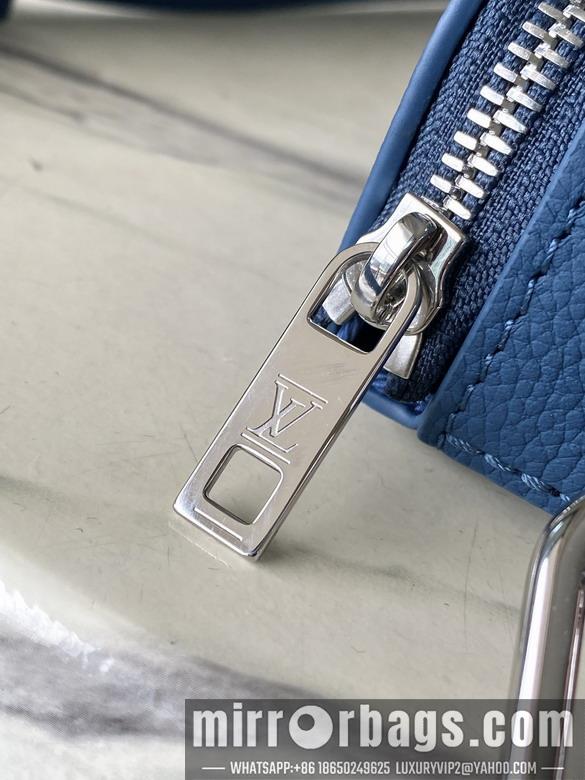 LV Replica Bags Pilot M83563 20x12x5.5cm gf