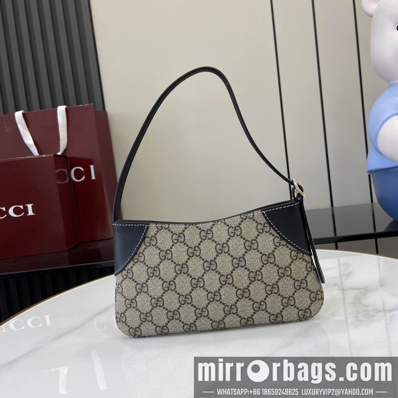 Gucci Replica Bags 820696 23X13X2cm
