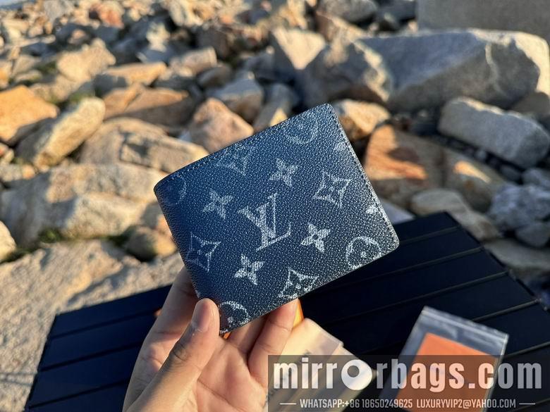 LV Replica Bags M11547 11.5X9X1.5cm YG 2colour