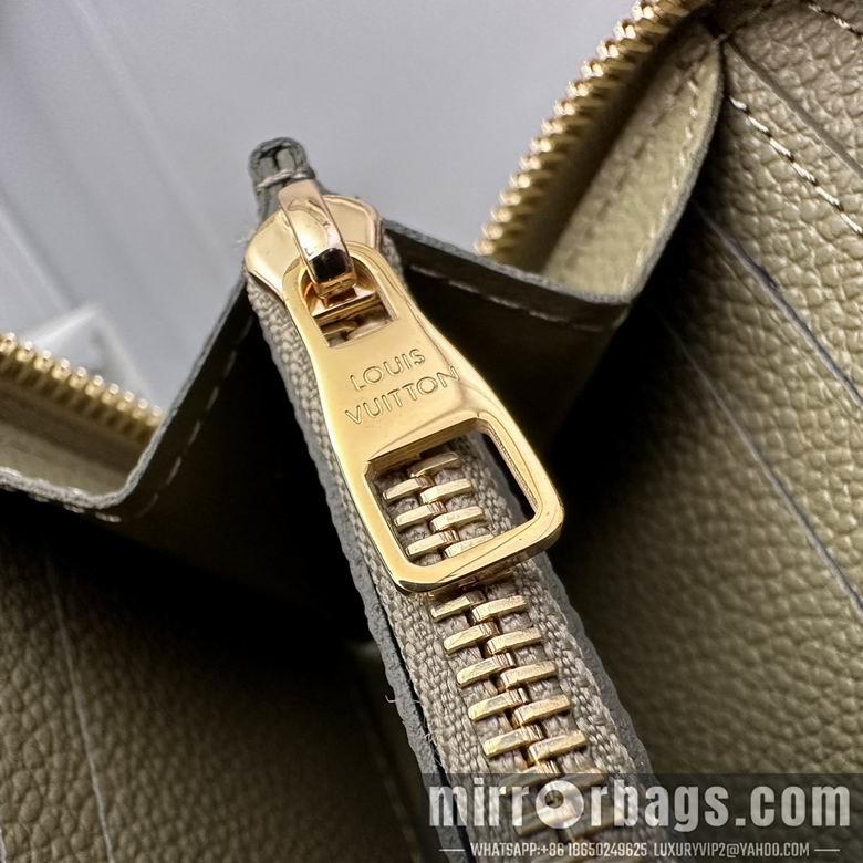 LV Replica Bags M82478 20X9X2cm