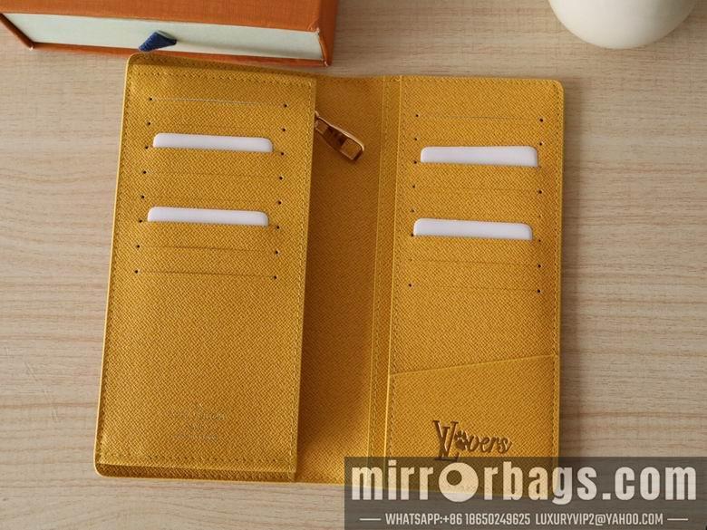 LV Replica Bags M12656 19X2X10cm