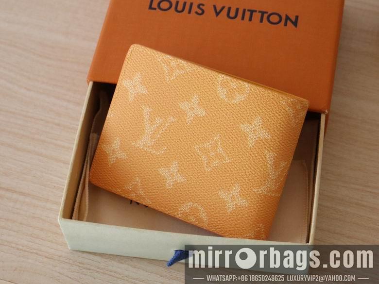 LV Replica Bags M12866 11X9X2cm