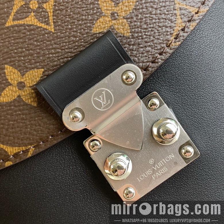 LV Replica Bags Camera Box M82465 12.5x17.6x6cm gf.