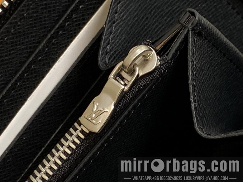 LV Replica Bags Zippy M13408 20x9x2cm gf