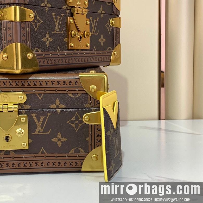 LV Replica Bags m13185 9.5x0.5x6.5cm gf4