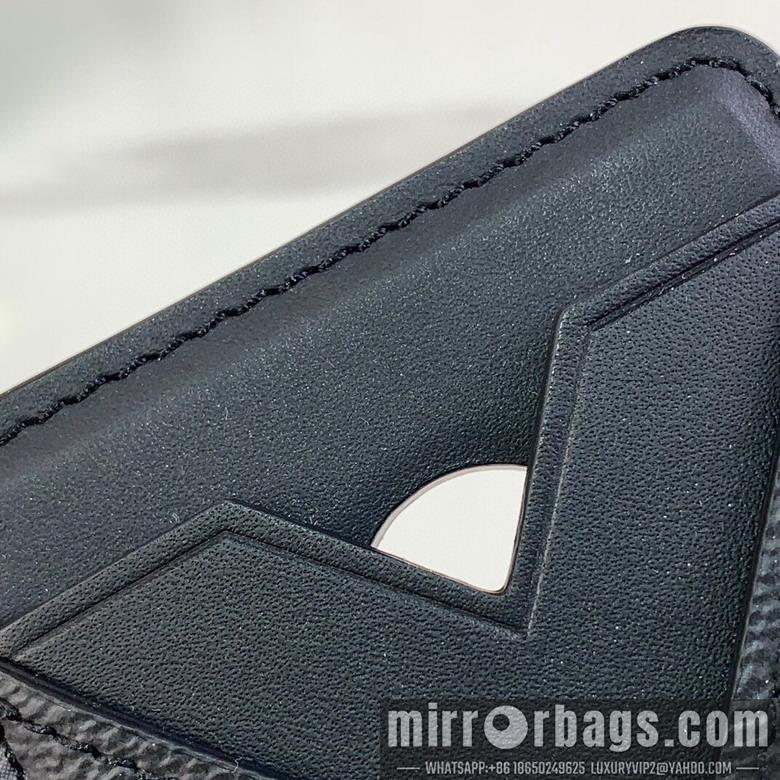 LV Replica Bags m13185 9.5x0.5x6.5cm gf1