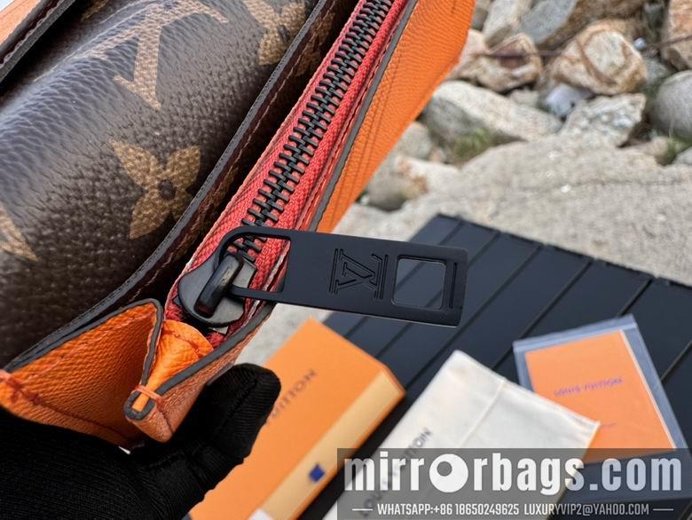 LV Replica Bags M82551 19X19X2cm