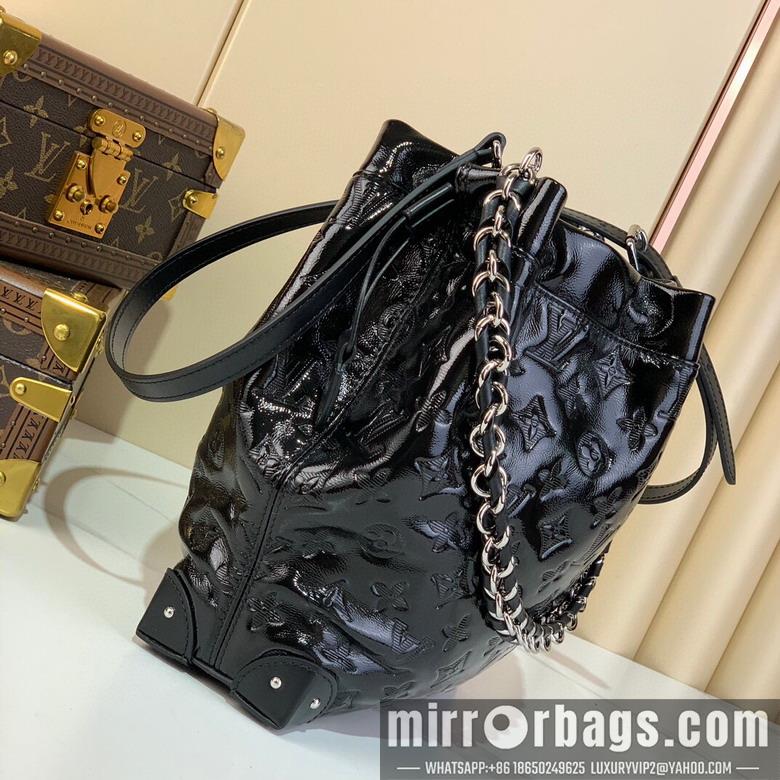 LV Replica Bags Cruise M13484 23x27x8cm gf