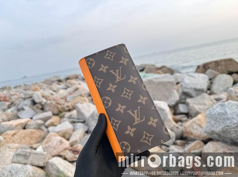 LV Replica Bags M82551 19X19X2cm