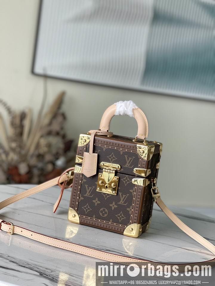 LV Replica Bags the Camera Box M10079 16x13x7.5cm gf