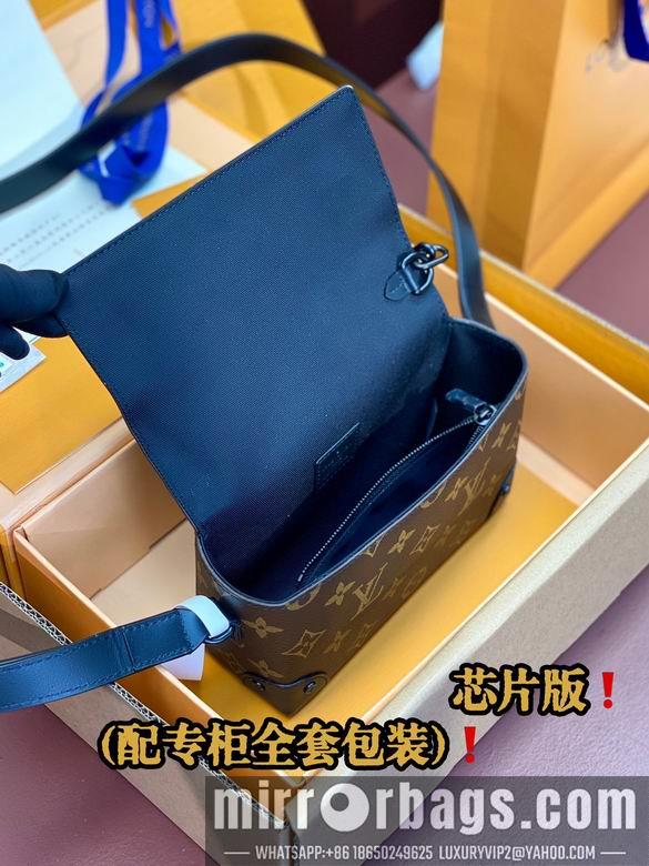 LV Replica Bags M83613 18X11X6.5cm