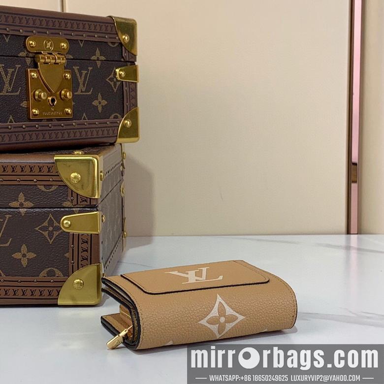 LV Replica Bags Clea M80151 12x9x3.5cm gf.