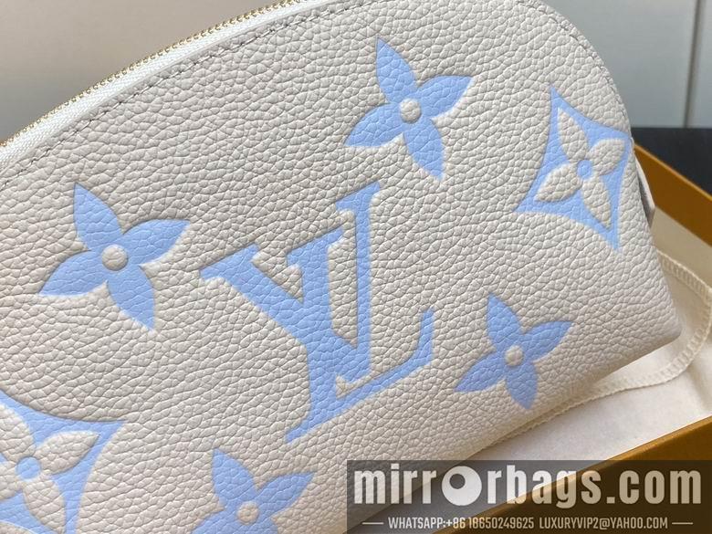 LV Replica Bags By The Pool M24378 17x12x6cm gf
