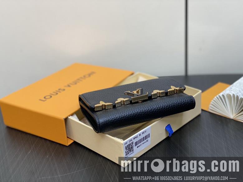 LV Replica Bags Capucines M82764 13.5x9.5x3cm gf