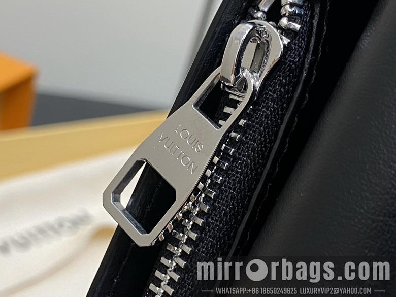 LV Replica Bags M66540 19x10cm gf
