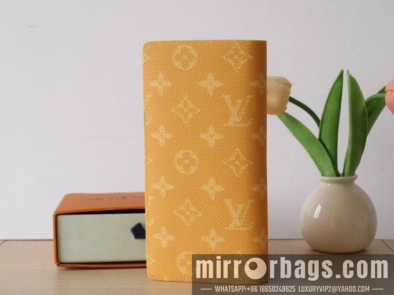 LV Replica Bags M12656 19X2X10cm