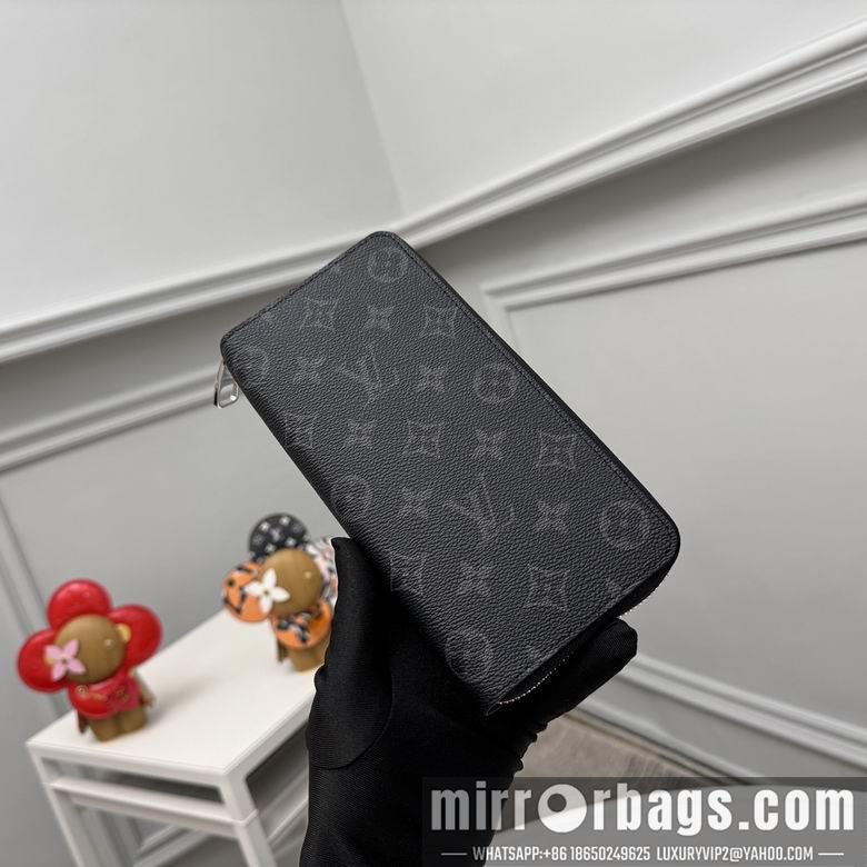 LV Replica Bags M62295 19X10cm