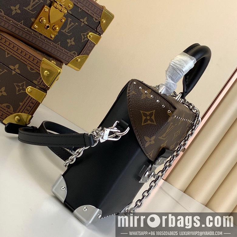 LV Replica Bags Camera Box M82465 12.5x17.6x6cm gf.