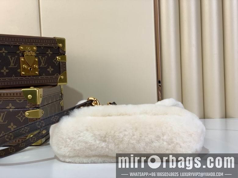 LV Replica Bags M12097 27X18X3cm