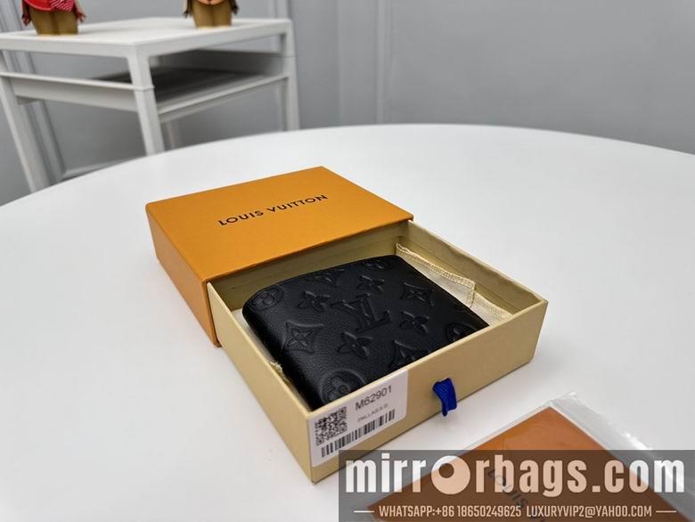 LV Replica Bags M62901 11.5X9X1.5cm