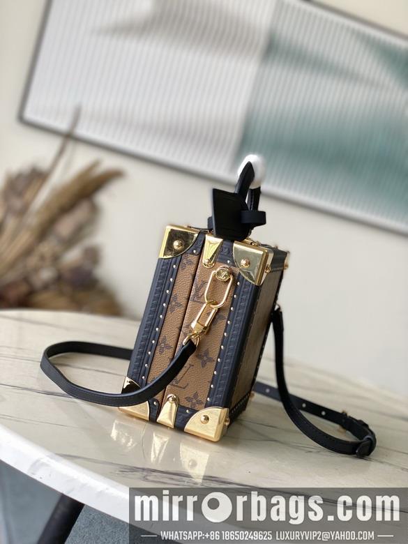 LV Replica Bags Square Trunk M11206 17x17x8cm gf