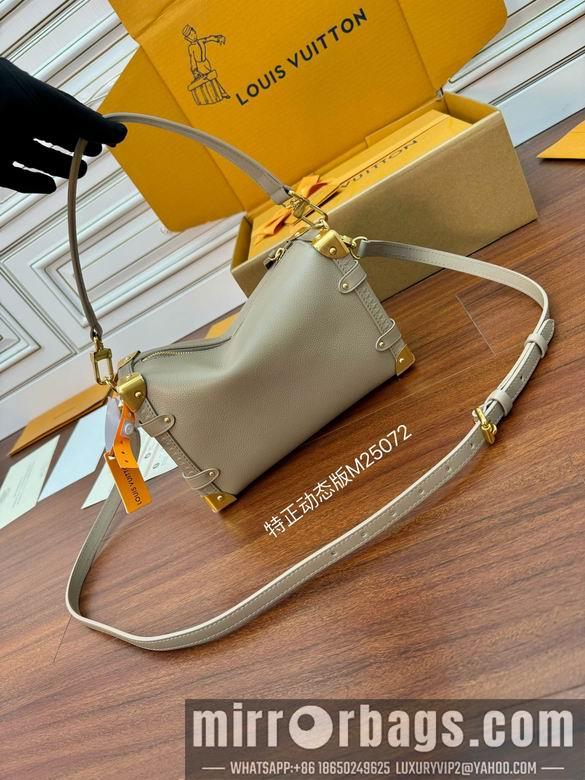 LV Replica Bags M25072 18X12.5X8cm